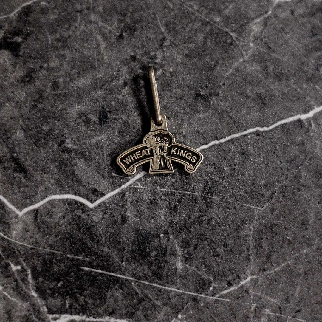 Wheat Kings Zipper Pull