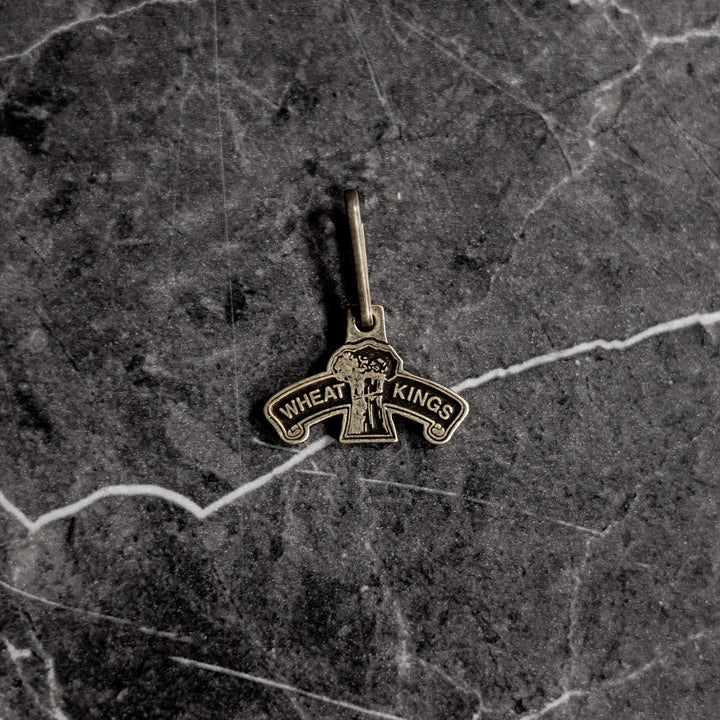 Wheat Kings Zipper Pull
