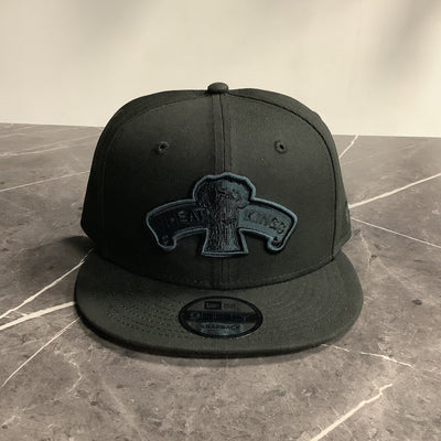 New Era 9FIFTY Black - Retro Logo