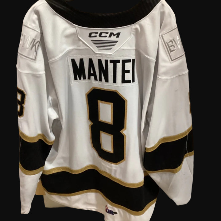 Game Used White Jersey 2024/25 #8 MANTEI