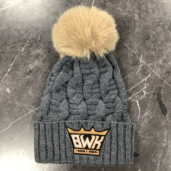 Women's Cari Cable Knit Beanie